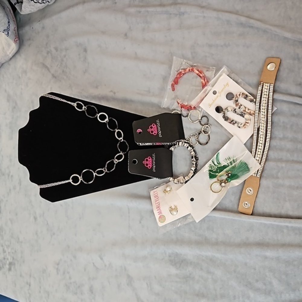 Jewelry LOT with Paparazzi Jewelry